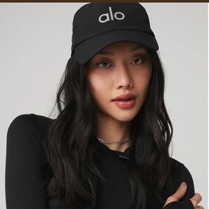 NEW Alo Performance Off-Duty Cap